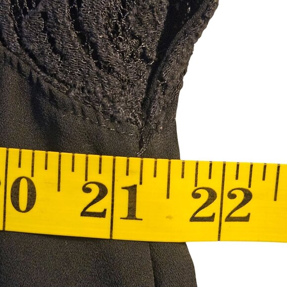 Anthro Maeve Black Lace Cap Sleeve Blouse Woman M Minimalist Workwear Feminine - Picture 8 of 10